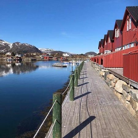 Ballstad Brygge Rorbu Exterior photo