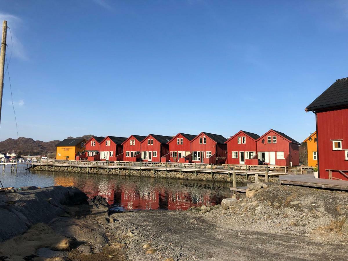 Ballstad Brygge Rorbu Exterior photo